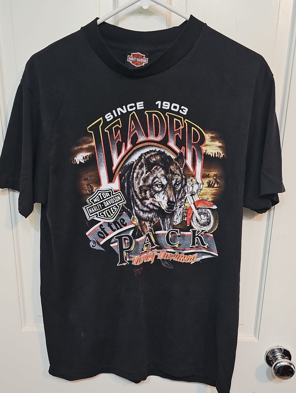 Harley-Davidson Black Graphic 'Leader' Wolf & Motorcycle Tee